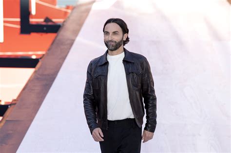 Louis Vuitton: Nicolas Ghesquière startet eine revolutionäre .